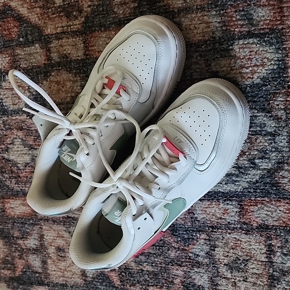 Euc nike air force one shadows